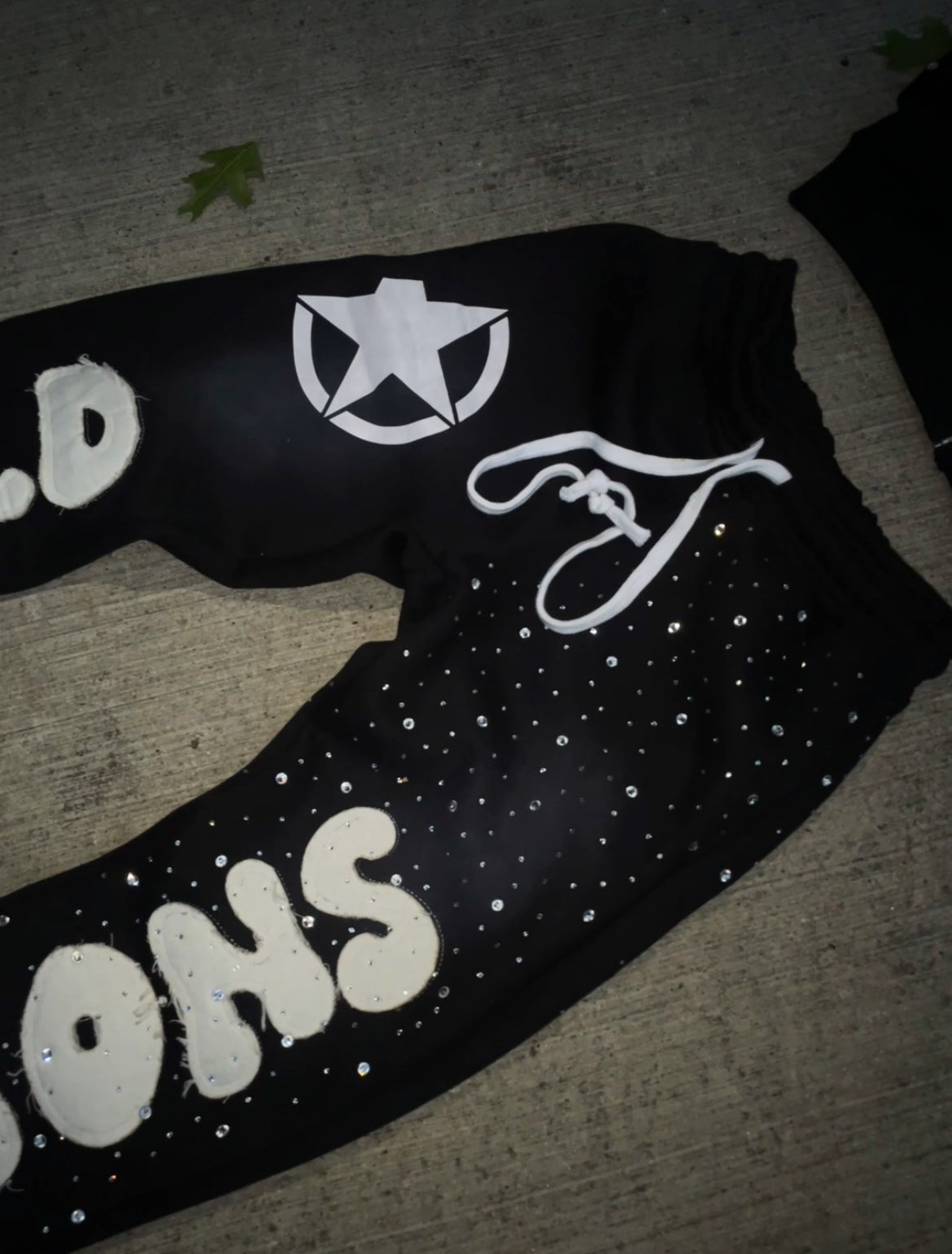 |BoldVisions Flashy Heavy Weighted Flared Sweats💎|